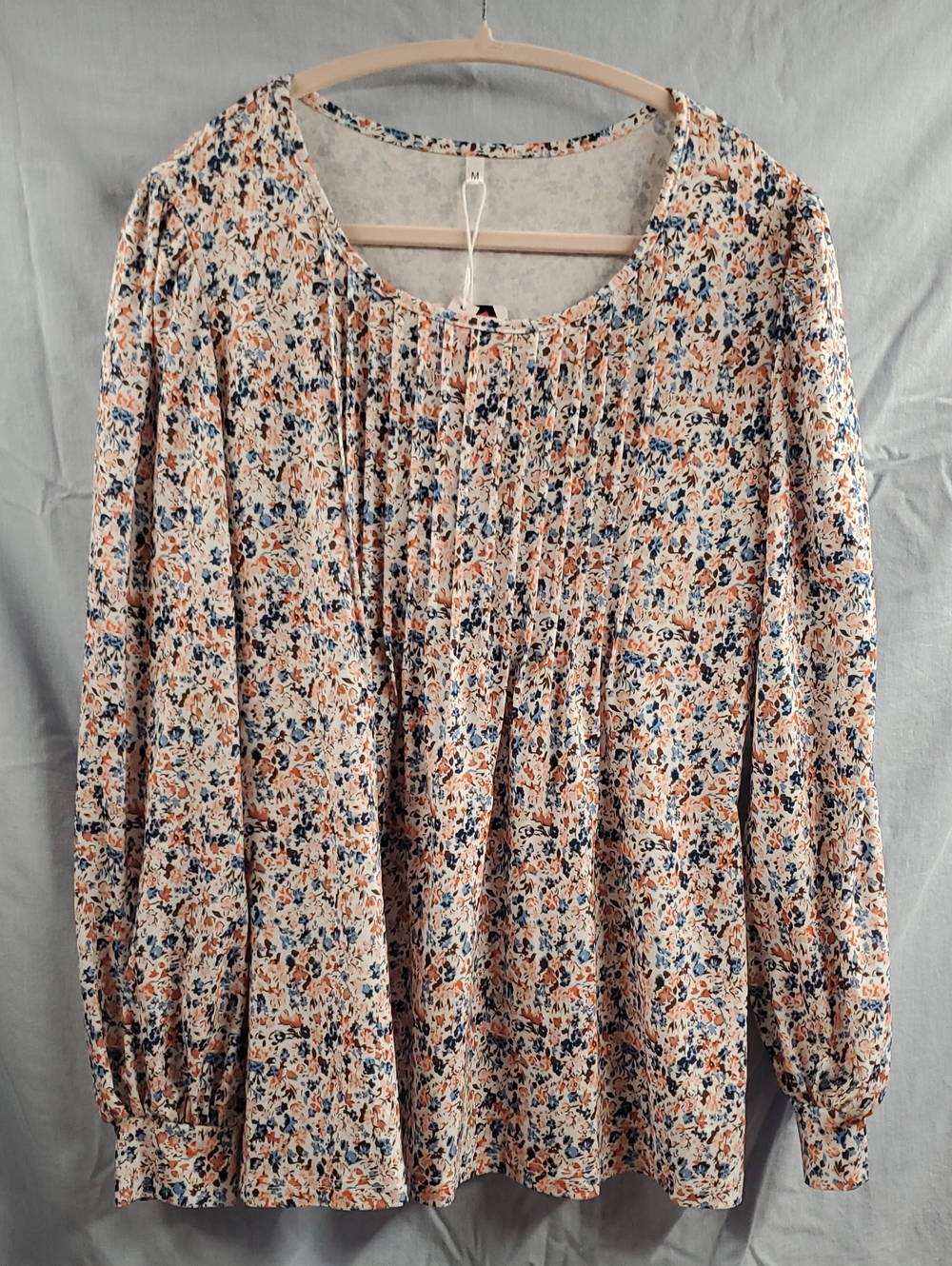 Relaxed Pintuck Floral Blouse in Cream with Navy & Peach Accents